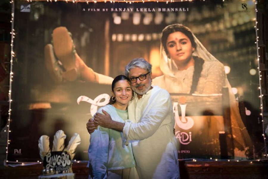 सकियो 'गंगुबाई काठियावाडी' को छायाङ्कन, आलिया लेख्छिन्, 'जीवन बदल्ने अनुभव लिएँ'